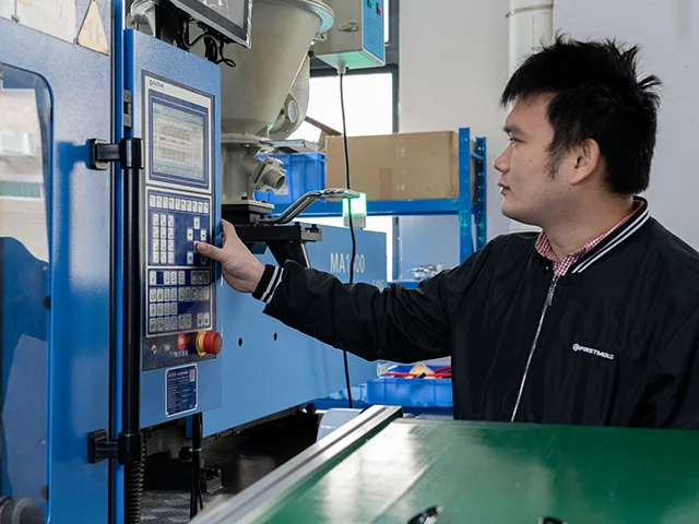 injection molding department for Offshore manufacturing
